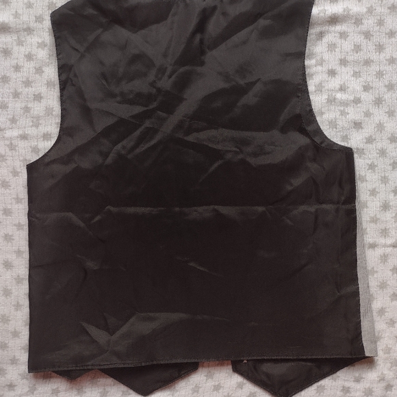 Dressy Set: Two Pants and Vest - Picture 7 of 12